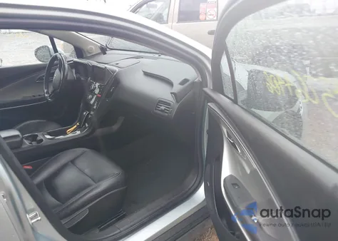 2013 Chevrolet Volt z USA, uszkodzony, nr VIN 1G1RH6E48DU127441